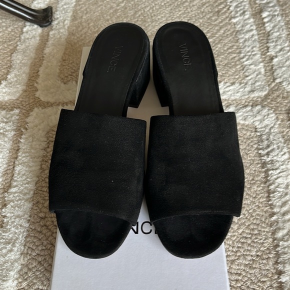 Vince Rachelle-2 Black Suede Slide with Block Heel Size 8.5 - Picture 4 of 11